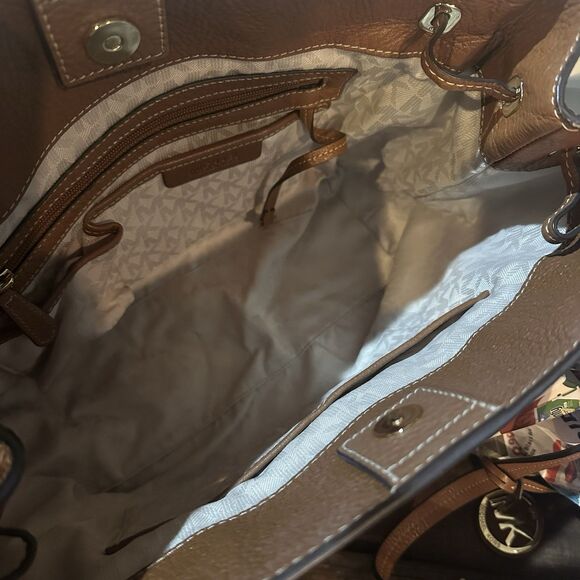 MICHAEL KORS Marina North Drawstring Tote Shoulder Bag Signature - Picture 11 of 13